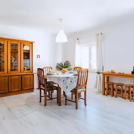 Miramar - Piscina E Bbq Apartmán *